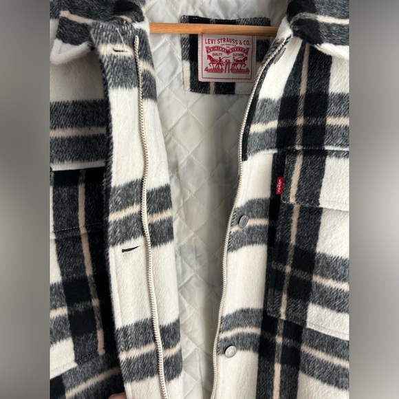 NWOT LEVIS LINED WOOL BLEND SHACKET - Picture 2 of 7